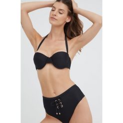Emporio Armani Underwear dwuczęściowy strój kąpielowy kolor czarny usztywniona miseczka. Czarne bikini Emporio Armani Underwear, bez wzorów, z materiału. W wyprzedaży za 469.99 zł.