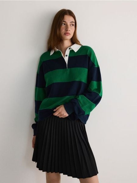 Bawełniana bluza z kołnierzykiem - wielobarwny. Bluzy Reserved, l, bez wzorów, z bawełny, bez ramiączek, bez kaptura. W wyprzedaży za 79.99 zł.