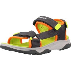 Sandały SKECHERS 407013L Szary. Szare sandały Skechers, bez wzorów, z materiału, bez obcasa, bez zapięcia. Za 290.00 zł.
