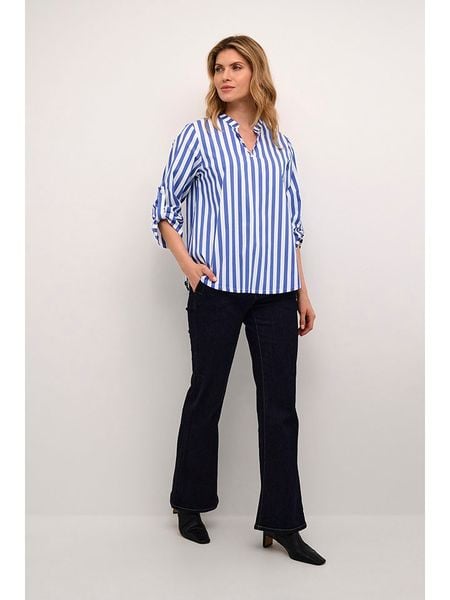 CULTURE Bluzka w kolorze niebiesko-białym rozmiar: XL. Niebieskie bluzki Culture, xl, bez wzorów, bez kołnierzyka, bez ramiączek. Za 105.14 zł.