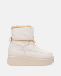 BEŻOWE ŚNIEGOWCE DAMSKIE D23KB-1210 CREMA. Brązowe botki Venezia, bez wzorów, ze skóry, bez obcasa, bez zapięcia. Za 389.00 zł.