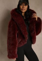 Bordowa Kurtka Futro z Nieodpinanym Kapturem Zetera. Czerwone kurtki Renee, l, bez wzorów, z futra, klasyczne. Za 259.99 zł.