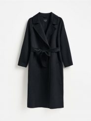 Długi płaszcz z wełną - czarny. Czarne płaszcze Reserved, l, bez wzorów, z tkaniny, bez kaptura. Za 399.99 zł.