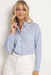 Jasnoniebieska Bawełniana Koszula z Długim Rękawem w Pionowe Paski Vikleia. Niebieskie koszule Born2be, l, bez wzorów, z bawełny, eleganckie, bez kołnierzyka, bez ramiączek. Za 89.99 zł.