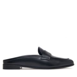 Klapki Max Mara. Czarne klapki Max Mara, bez wzorów, bez obcasa, bez zapięcia. Za 2,589.00 zł.