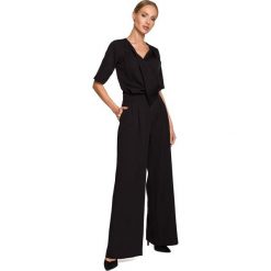 Kombinezon z Szerokimi Nogawkami - Czarny. Czarne kombinezony MOE, l, bez wzorów, z lycry, eleganckie, bez kołnierzyka, bez ramiączek. Za 314.90 zł.
