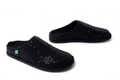 DR. BRINKMANN 320219-01 schwarz, kapcie damskie. Czarne kapcie Dr. Brinkmann, bez wzorów. Za 264.90 zł.