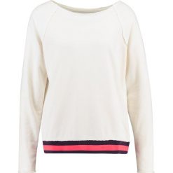 Juvia CREW WITH WAISTBAND Bluza ecru. Bluzy bez kaptura marki Juvia. Za 459.00 zł.