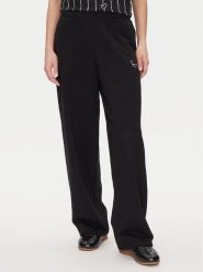 Karl Kani Spodnie dresowe Signature Os 61030062 Czarny Relaxed Fit. Czarne spodnie dresowe Karl Kani, bez wzorów, z bawełny. Za 149.99 zł.