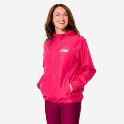 Kurtka do biegania wiatrówka damska Kiprun Run 100 "Bougeons en rose". Czerwone kurtki do biegania KIPRUN, s, bez wzorów, z materiału, bez kaptura, do biegania. Za 89.99 zł.