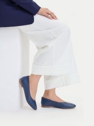 Lasocki Baleriny CEO-RST-KAJA-66K Granatowy. Niebieskie baleriny Lasocki, bez wzorów, ze skóry, bez obcasa, bez zapięcia. Za 149.99 zł.
