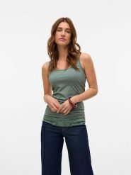 Vero Moda Top w kolorze zielonym rozmiar: S. Zielone topy Vero Moda, s, bez wzorów, z koronki, bez kołnierzyka, bez ramiączek. Za 44.09 zł.