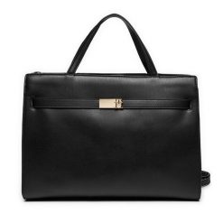 Torebka Tommy Hilfiger. Czarne torebki klasyczne Tommy Hilfiger, bez wzorów, klasyczne, bez dodatków. Za 579.99 zł.