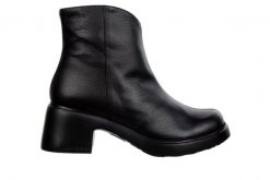 Botki Wonders E-7125 Wild I Negro 138043, Czarny, Skóra naturalna - 38. Czarne botki Wonders, bez wzorów, ze skóry, eleganckie, bez obcasa, na obcasie, bez zapięcia. W wyprzedaży za 461.99 zł.