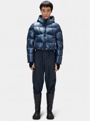 Rains Kurtka zimowa 15150 Niebieski Regular Fit. Niebieskie kurtki Rains, na zimę, xl, bez wzorów, z syntetyku, bez kaptura. Za 2,309.00 zł.