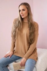 Sweter z kieszeniami z przodu camelowy. Swetry KESI, na jesień, l, bez wzorów, z jeansu, eleganckie, plus size, bez ramiączek. Za 178.78 zł.
