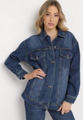 Granatowa Kurtka Jeansowa z Bawełny o Fasonie Oversize Claritia. Niebieskie kurtki Born2be, m, bez wzorów, z bawełny, bez kaptura. W wyprzedaży za 153.99 zł.