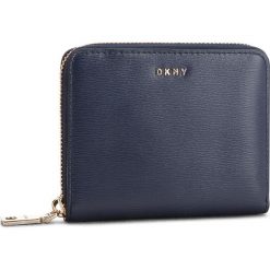 Duży Portfel Damski DKNY - Bryant Sm Zip Around R8313656 Navy NVY. Portfele marki DKNY. W wyprzedaży za 289.00 zł.