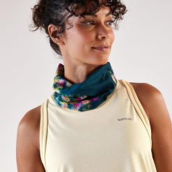 Komin do biegania wielofunkcyjny Kiprun. Czerwone szaliki i kominy KIPRUN, bez wzorów, z dzianiny, sportowe. Za 24.95 zł.