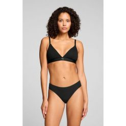 Puma stringi damskie 3-pack czarne. Czarne stringi Puma, bez wzorów, z bawełny. Za 156.20 zł.