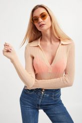 Bluzka PATRIZIA PEPE. Bluzki Patrizia Pepe, s, bez wzorów, bez kołnierzyka, bez ramiączek. W wyprzedaży za 460.57 zł.