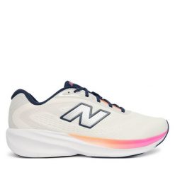 Buty do biegania New Balance. Białe buty do biegania New Balance, bez wzorów, bez zapięcia, do biegania. Za 399.99 zł.