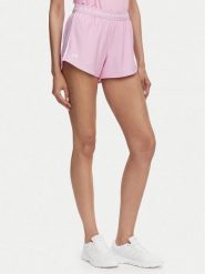 Under Armour Szorty sportowe Tech™ Play Up 1389882 Różowy jasny Regular Fit. Czerwone szorty sportowe Under Armour, bez wzorów, z syntetyku, na fitness i siłownię. Za 129.99 zł.