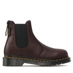 Sztyblety Dr. Martens. Czerwone botki Dr Martens, bez wzorów, bez obcasa, na płaskiej podeszwie, bez zapięcia. Za 549.99 zł.