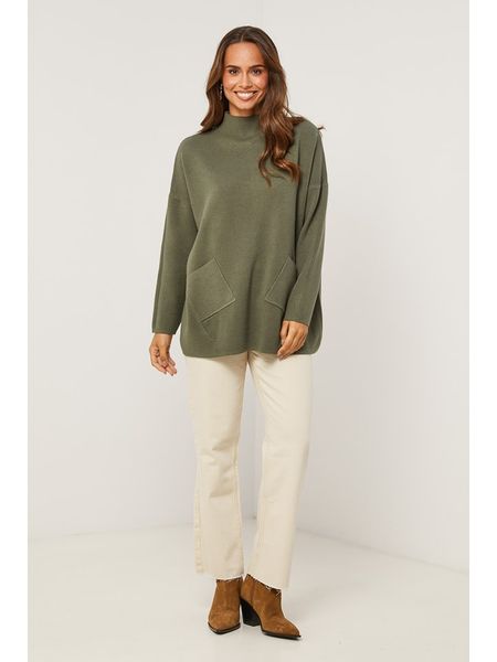 Soft Cashmere Sweter w kolorze khaki rozmiar: 34/36. Brązowe swetry Soft Cashmere, bez wzorów, z kaszmiru, klasyczne, bez ramiączek. Za 146.45 zł.