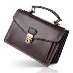 Skórzany kuferek damski ciemnobrązowy Paolo Peruzzi GA452. Brązowe torebki klasyczne PAOLO PERUZZI, bez wzorów, z materiału, na ramię, bez dodatków. Za 239.99 zł.