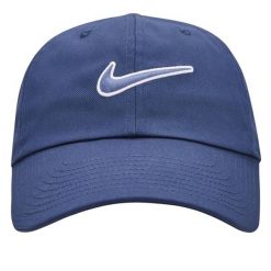 Czapka Z Daszkiem Z Logo Klubu. Niebieskie czapki z daszkiem Nike, bez wzorów. Za 150.99 zł.