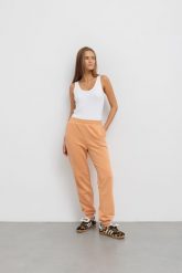 LEKKIE SPODNIE CELINE MANGO S - Flawless. Spodnie dresowe Flawless, bez wzorów, z bawełny. Za 160.00 zł.
