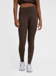 Legginsy court femme Hummel Court. Brązowe legginsy Hummel, bez wzorów, z materiału. Za 255.00 zł.
