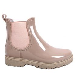 BM Kalosze damskie krótkie sztyblety Essence Beige beżowy. Brązowe kalosze BM, bez wzorów, z gumy, bez zapięcia. Za 112.46 zł.