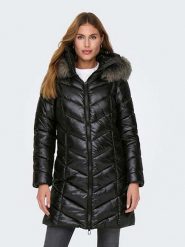 ONLY Płaszcz pikowany w kolorze czarnym rozmiar: XL. Czarne płaszcze ONLY, xl, bez wzorów, bez kaptura. Za 176.50 zł.