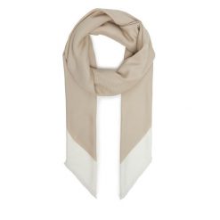 Szal Calvin Klein. Brązowe szaliki i kominy Calvin Klein, bez wzorów. Za 259.99 zł.