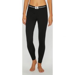 Calvin Klein Underwear - Legginsy piżamowe. Legginsy marki Calvin Klein Underwear. Za 179.90 zł.
