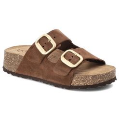 Klapki damskie Yokono, cholewka ze skóry naturalnej zamszowej z dwoma szerokimi paskami z regulacją na metalowe klamry, brązowe, Wiwi-003. Brązowe klapki Yokono, bez wzorów, ze skóry, bez obcasa, bez zapięcia. Za 239.00 zł.