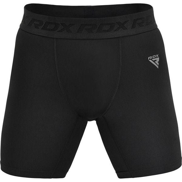 Spodenki treningowe RDX T15 Compression. Czarne szorty sportowe RDX SPORTS, bez wzorów, z materiału, na fitness i siłownię. Za 129.99 zł.