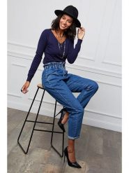 L'armoire de Suzette Sweter w kolorze granatowym rozmiar: 34/36. Niebieskie swetry L'armoire de Suzette, l, bez wzorów, z kaszmiru, klasyczne, bez ramiączek. Za 78.84 zł.