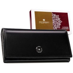 Elegancki, skórzany portfel damski w czarnym kolorze zamykany na zatrzask - Peterson. Czarne portfele Peterson, bez wzorów, ze skóry. Za 114.99 zł.
