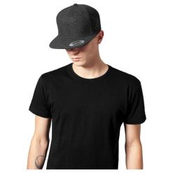 Czapka Flexfit melton wool. Szare czapki z daszkiem FLEXFIT, bez wzorów, z wełny. Za 140.00 zł.