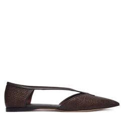 Klapki Max Mara. Brązowe klapki Max Mara, bez wzorów, bez obcasa, bez zapięcia. Za 2,279.00 zł.