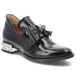 Czarne Półbuty Armodo Lakierowane Stylowe Obuwie Damskie. Czarne półbuty wsuwane Armodo, bez wzorów, z lakierowanej skóry, biznesowe, bez obcasa, na obcasie. Za 356.99 zł.