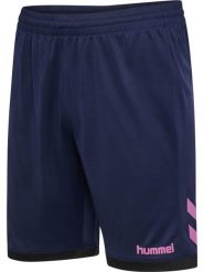 Szorty Hummel Blaze Club 26 Poly. Czerwone szorty sportowe Hummel, bez wzorów, z materiału, z standardowym stanem, na fitness i siłownię. Za 124.00 zł.