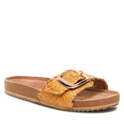 Klapki Lasocki. Brązowe klapki Lasocki, bez wzorów, bez obcasa, bez zapięcia. Za 149.99 zł.