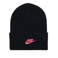 Czapka damska zimowa Nike PEAK FUTURA BEANIE. Czarne czapki zimowe Nike, bez wzorów. Za 119.00 zł.