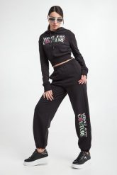 Spodnie dresowe damskie VERSACE JEANS COUTURE. Spodnie dresowe Versace Jeans Couture, bez wzorów, z dresówki. W wyprzedaży za 752.07 zł.