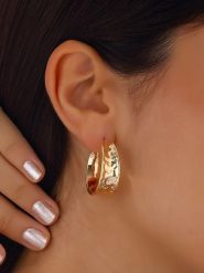 Nakkash Pozłacane kolczyki-kreole rozmiar: onesize. Żółte kolczyki Nakkash, pozłacane. Za 45.95 zł.