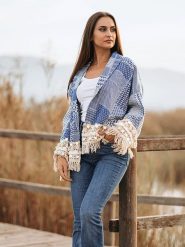 Isla Bonita by SIGRIS Kardigan w kolorze niebieskim rozmiar: M. Niebieskie swetry Isla Bonita by SIGRIS, m, z aplikacjami, z bawełny, bez ramiączek. Za 205.45 zł.